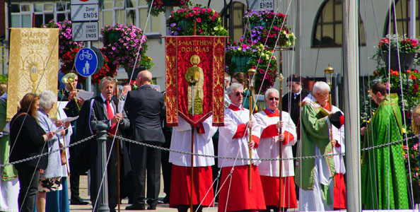Sea Sunday Quayside service